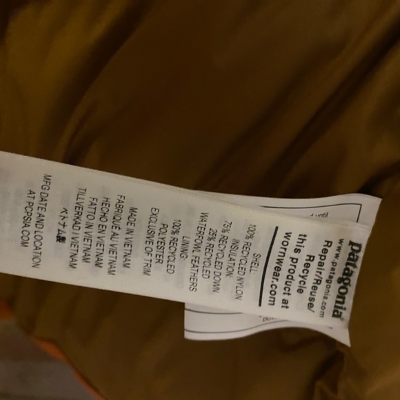 Patagonia Men’s Large Downdrift Jacket - Picture 8 of 9